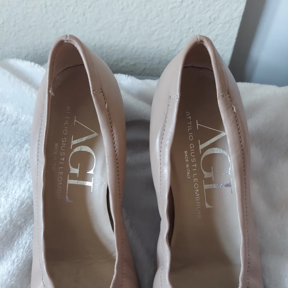 AGL Wedge Heals - Picture 3 of 3